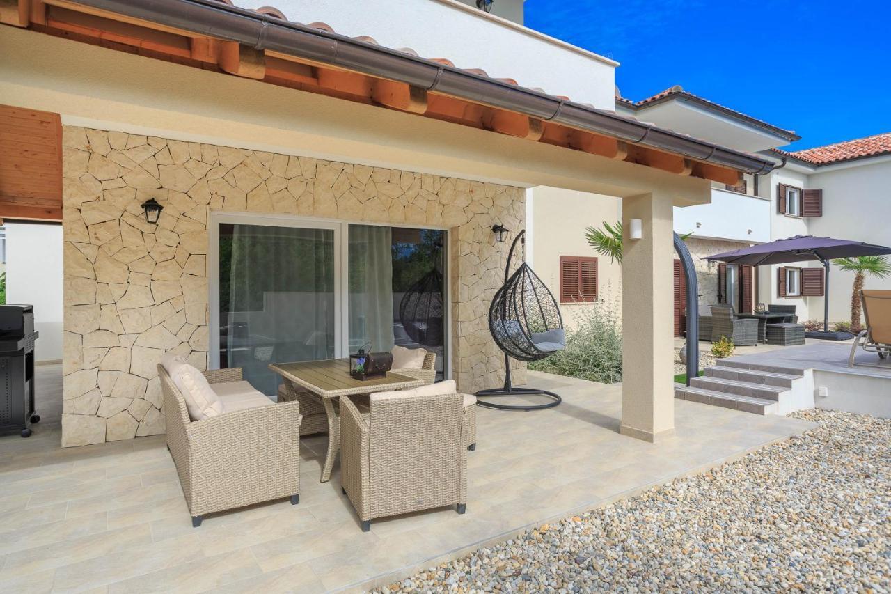 Villa Antonada Vrh (Krk) Exterior foto